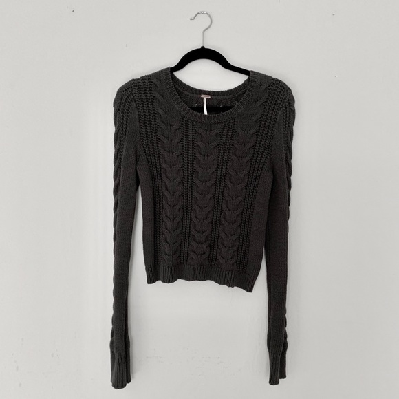 Free People Sweaters - Free People cropped gray sweater